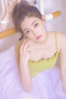 奇怪的理发店韩国